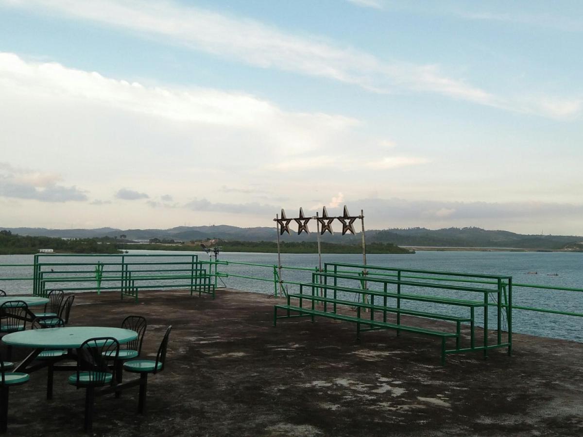 Barelang Bridge Hotel Batam Extérieur photo